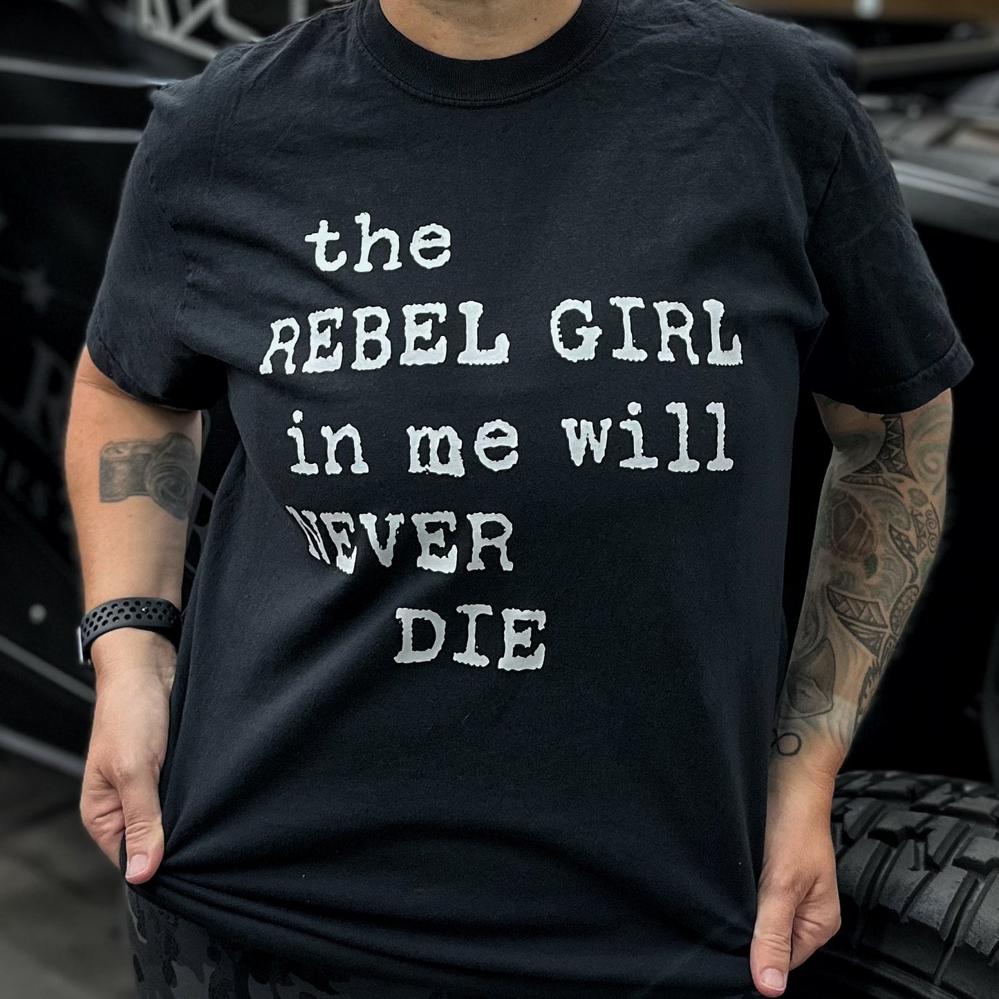 REBEL GIRL TEE