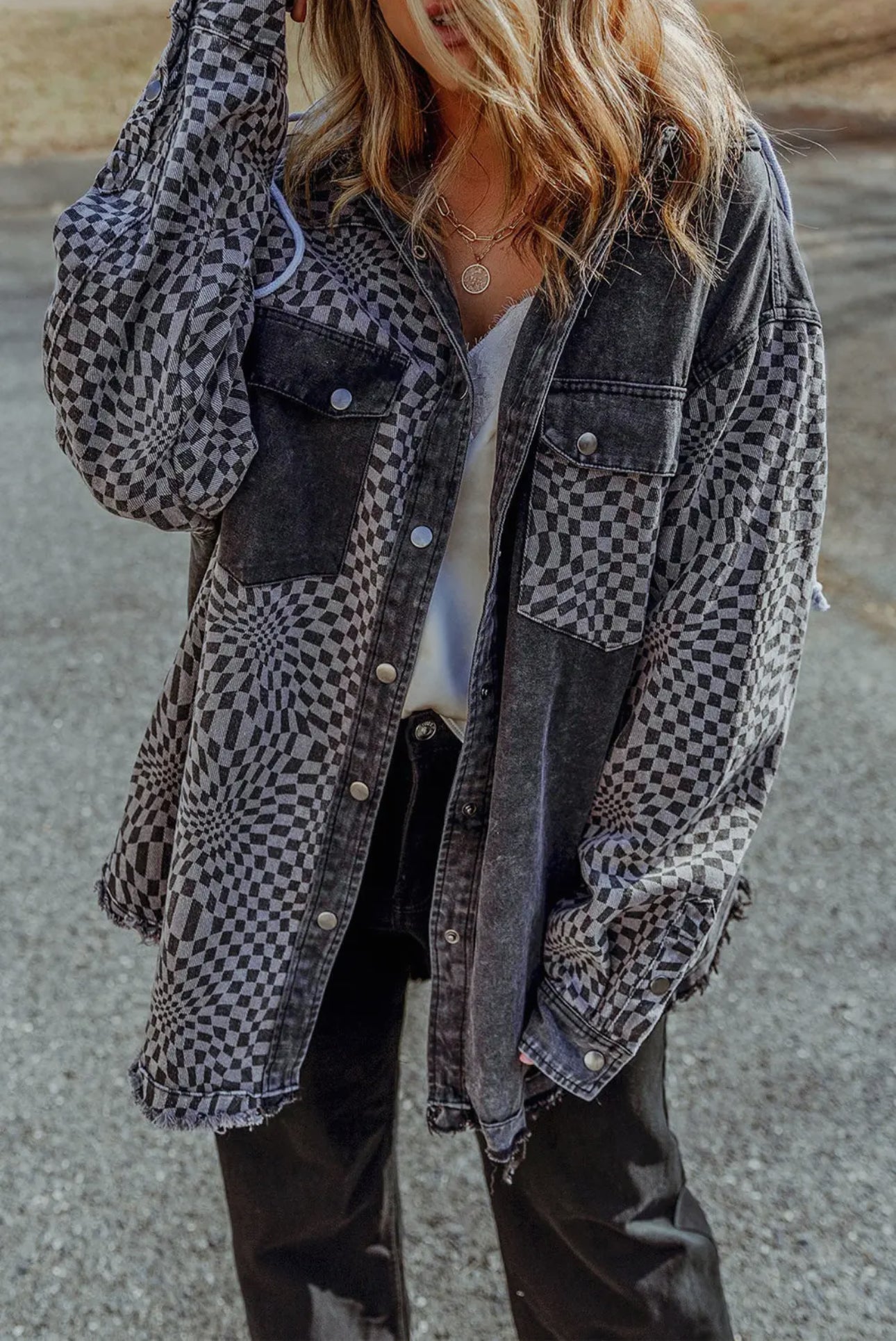 LAYNE CHECKERED FRAYED HEM SHACKET