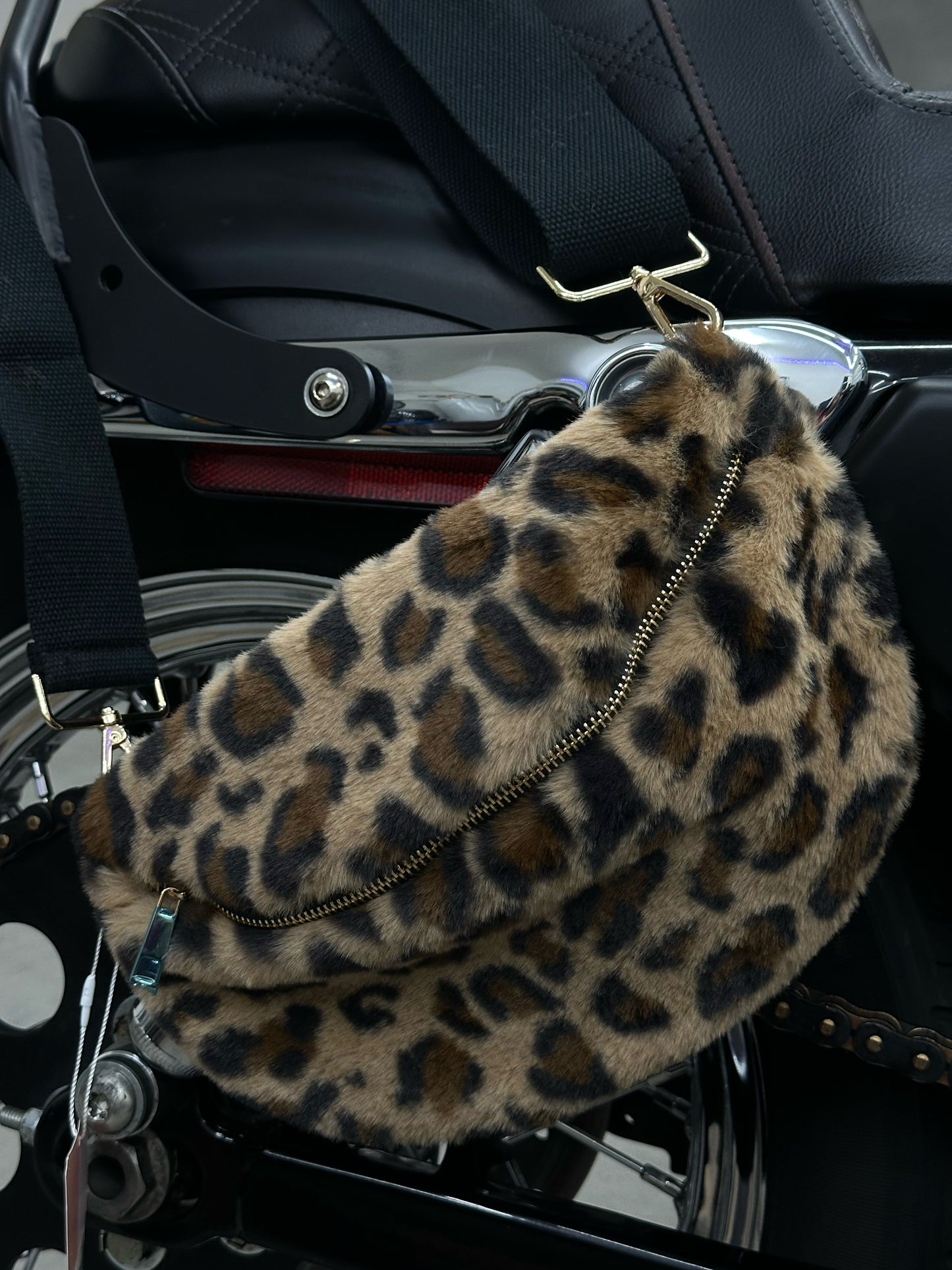 TRIXIE LEOPARD BELT BAG