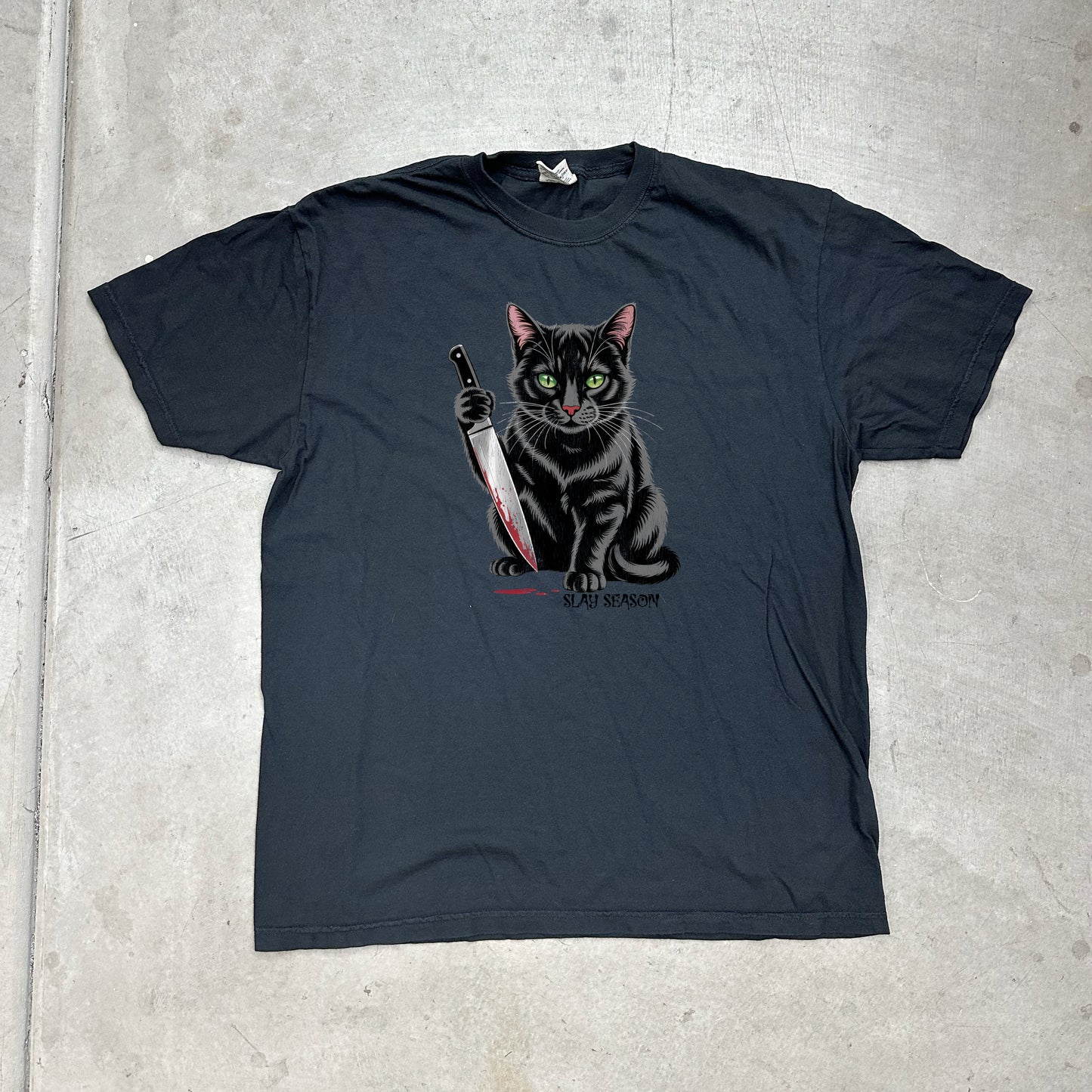 SLAY KITTY GRAPHIC TEE