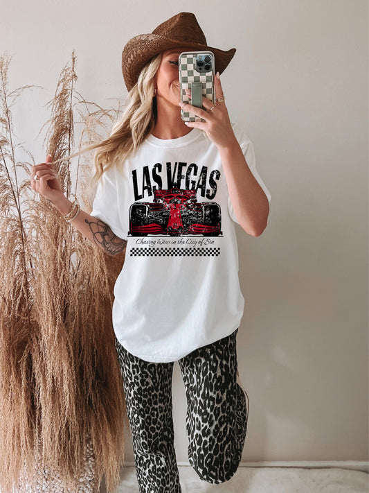 CHASING WINS GRAPHIC TEE